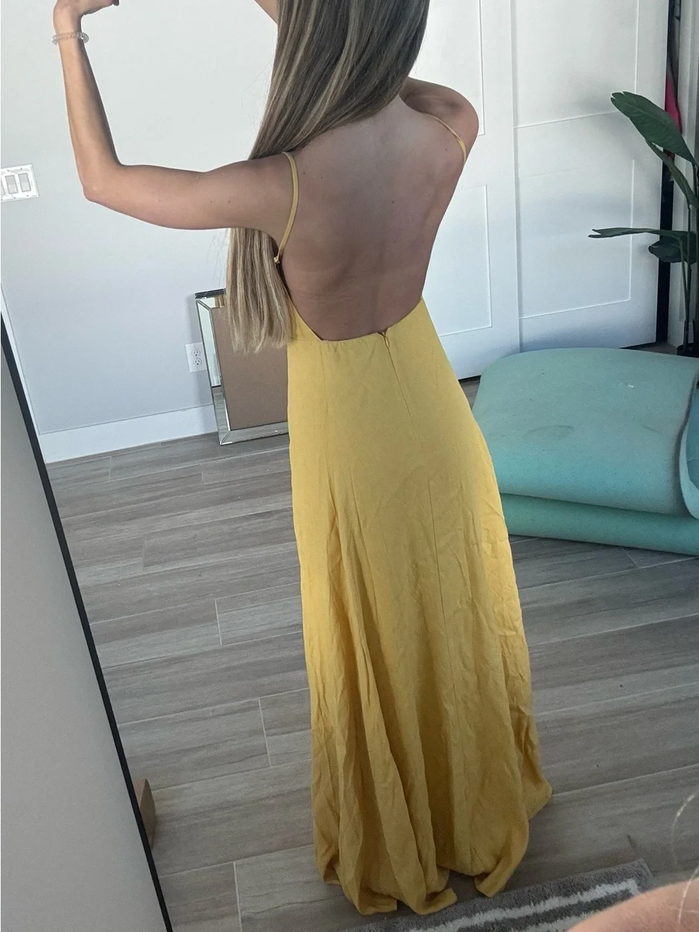 Reformation Dress Size 0 - Picture 2 of 5